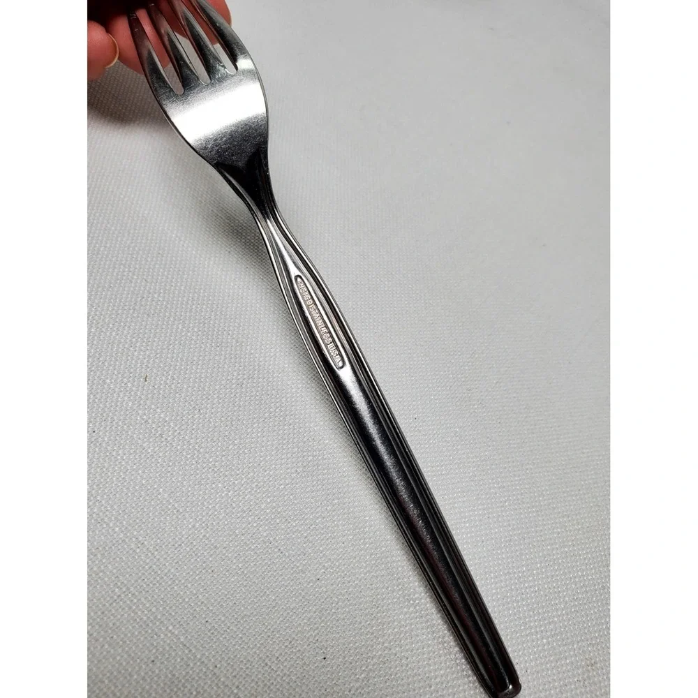 Oneida Stainless Steel Salad Fork Flatware Replacement‎ Piece Modern Pattern