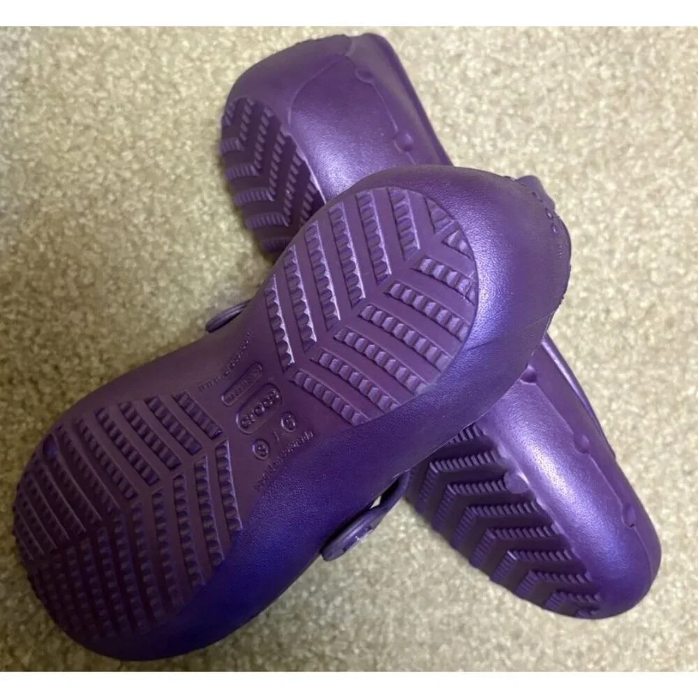 Crocs these girls