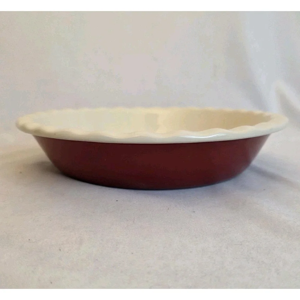 Vintage Ceramic Lion House Deep Dish Ivory & Red. Logo. 10