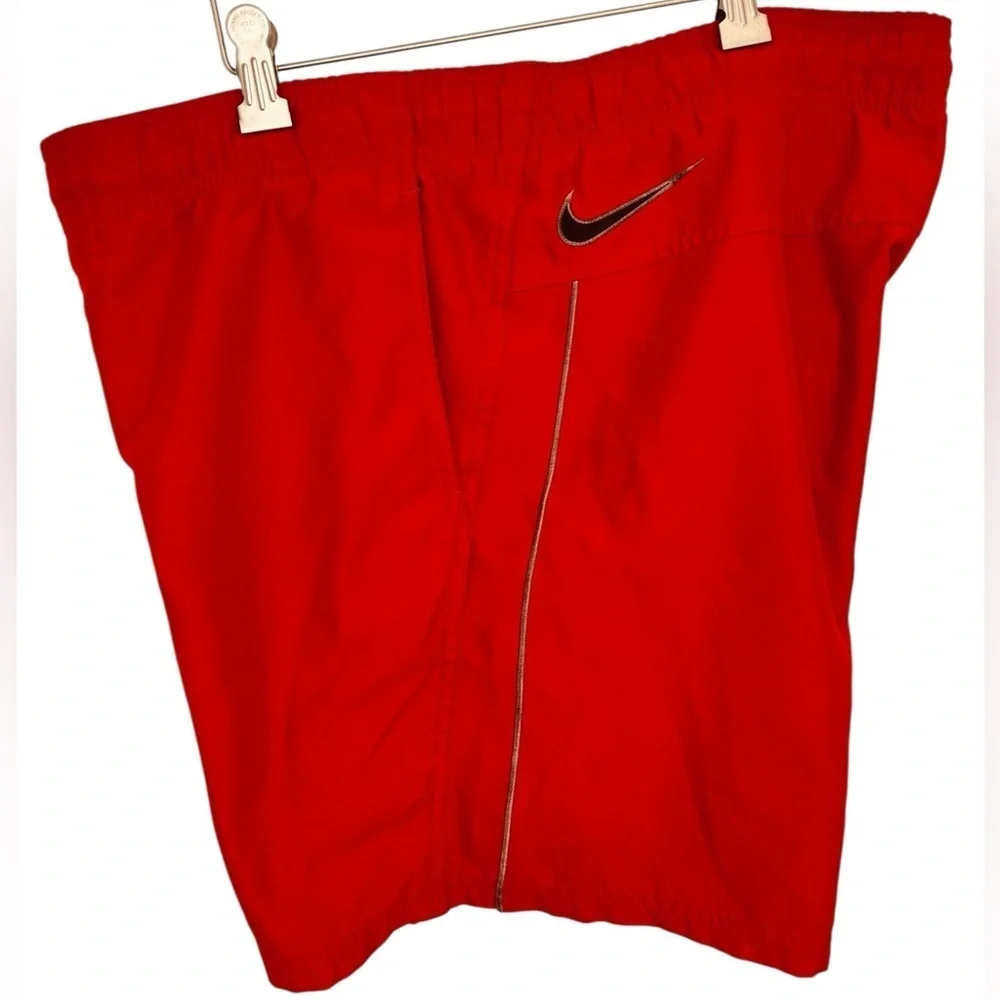 Nike bold red