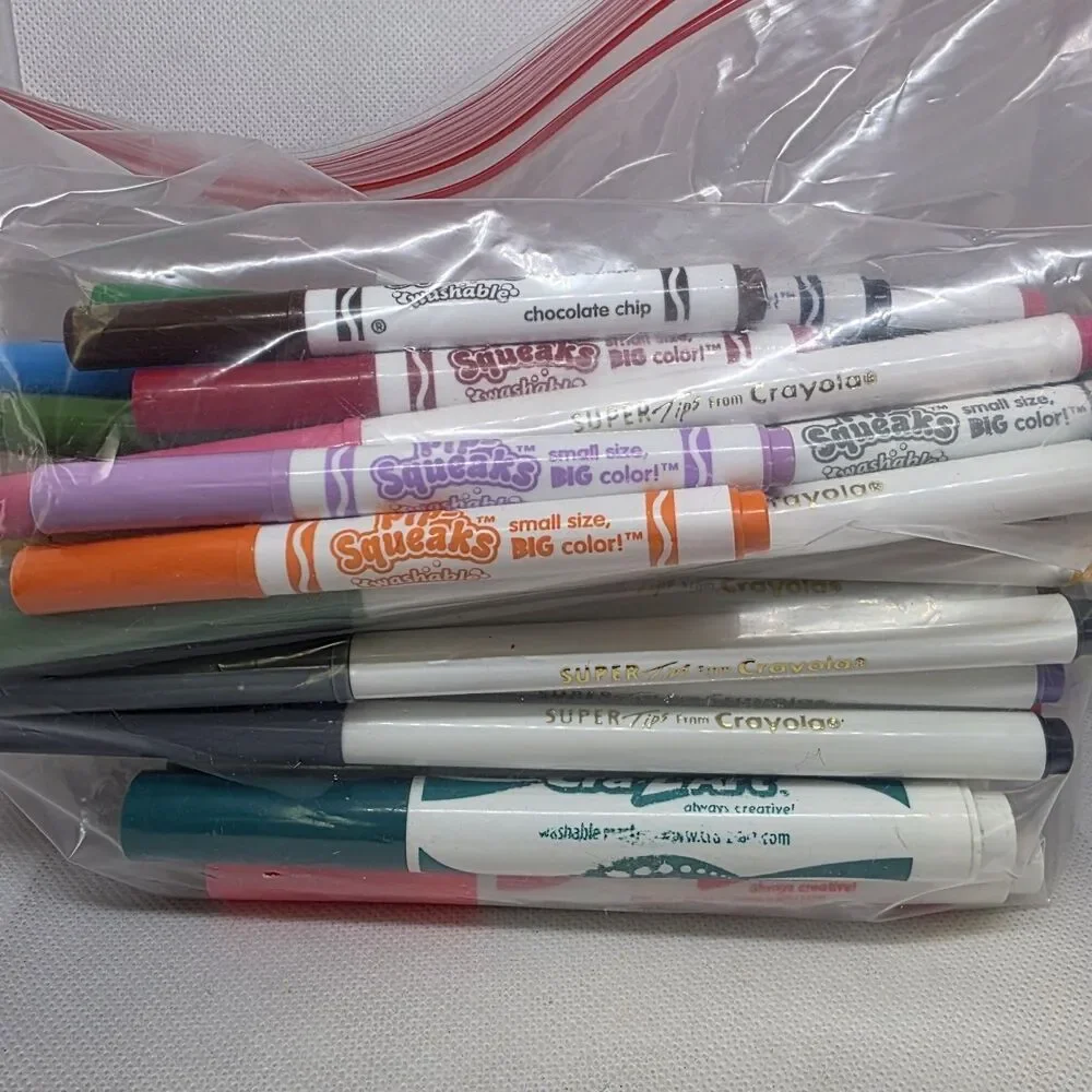 Crayola mixed lot