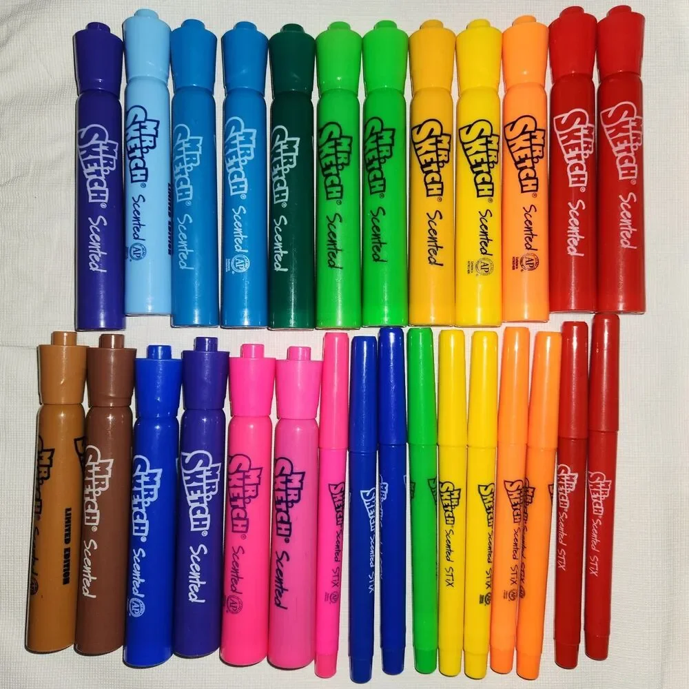 Crayola mixed lot