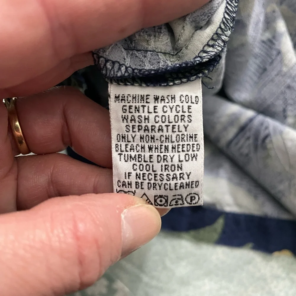 Tommy Bahama this casual