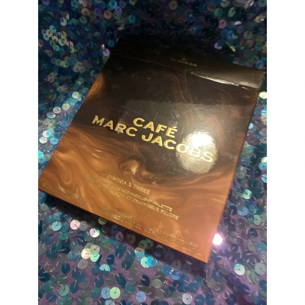 Marc Jacobs O!Mega X Three Powder Blush Bronze Highlight in TAN-TASTIC GLO!200
