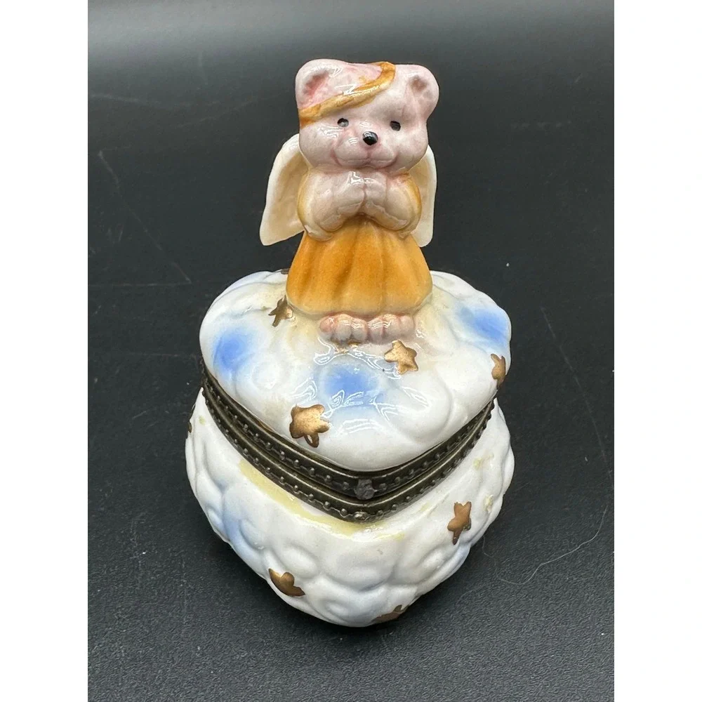 Vintage Porcelain‎ Trinket Box Angel Bear On Cloud Heart Shape Hinged Lid