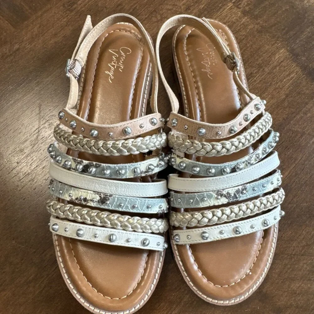 Crown Vintage Sandals Flats Strappy Metallic Neutral Studded Pavla Size 7M
