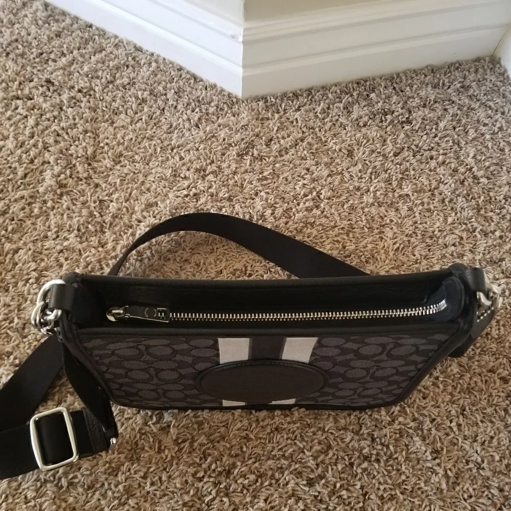Coach dempsey crossbody