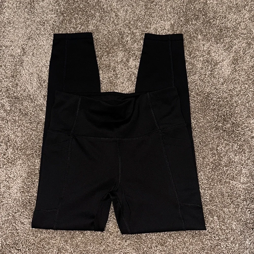 Avia Women's Black Leggings‎