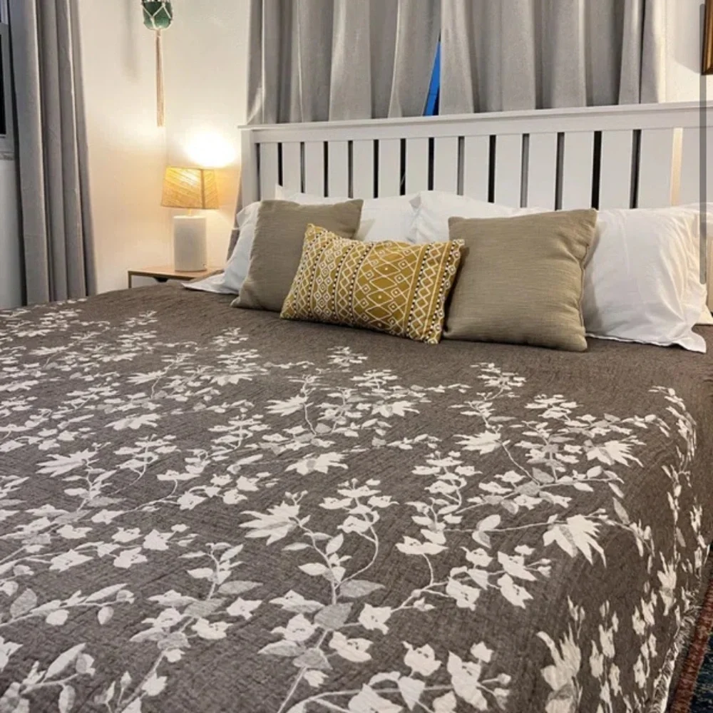 Earth Brown Taupe Floral Quilt Bedspread Dark Taupe Ecru Cream Loom Weave QUEEN