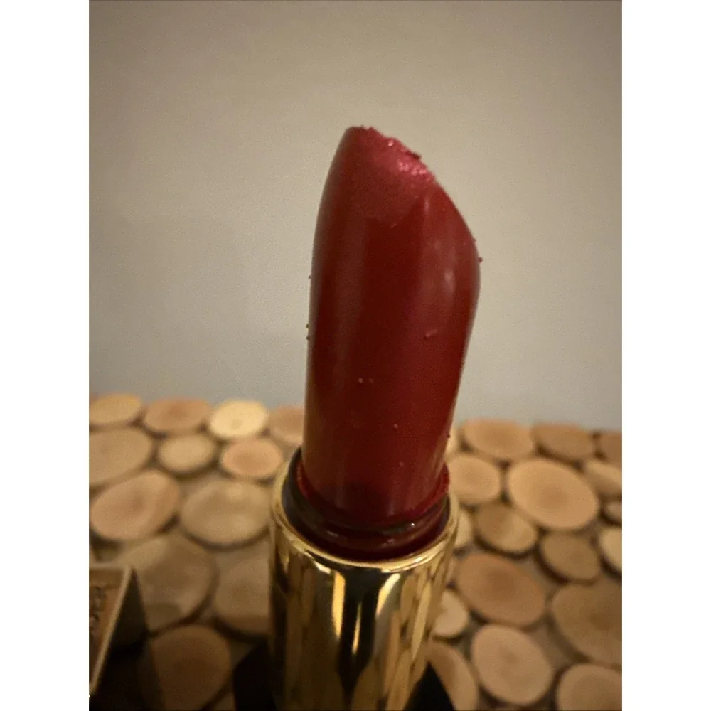 N/A estee lauder