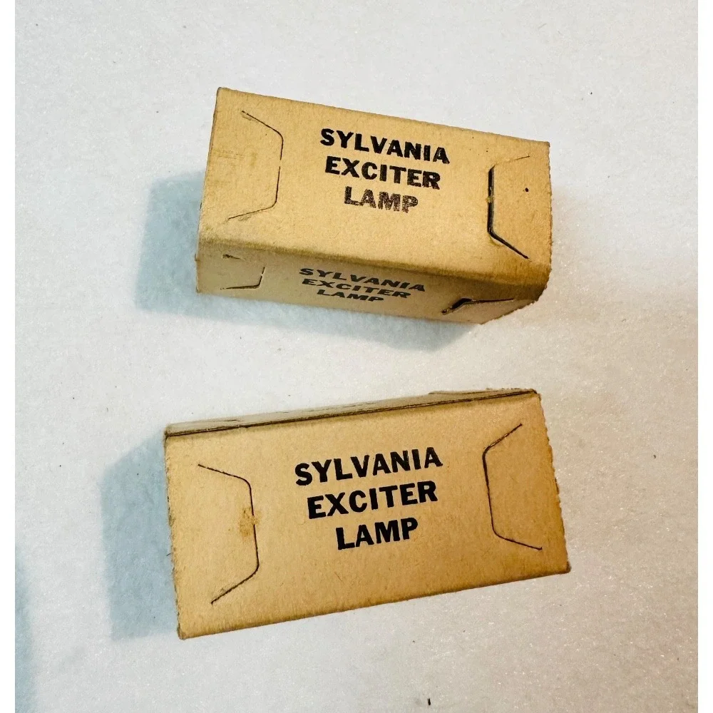 Sylvania Exciter Lamp Vintage 4V‎ 0.17A Light Bulb Radio Ham Amplifier Tube 2 pk