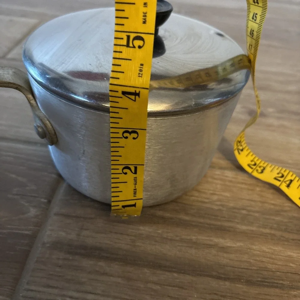 Vintage wear-ever sauce pan aluminum plus inner clad