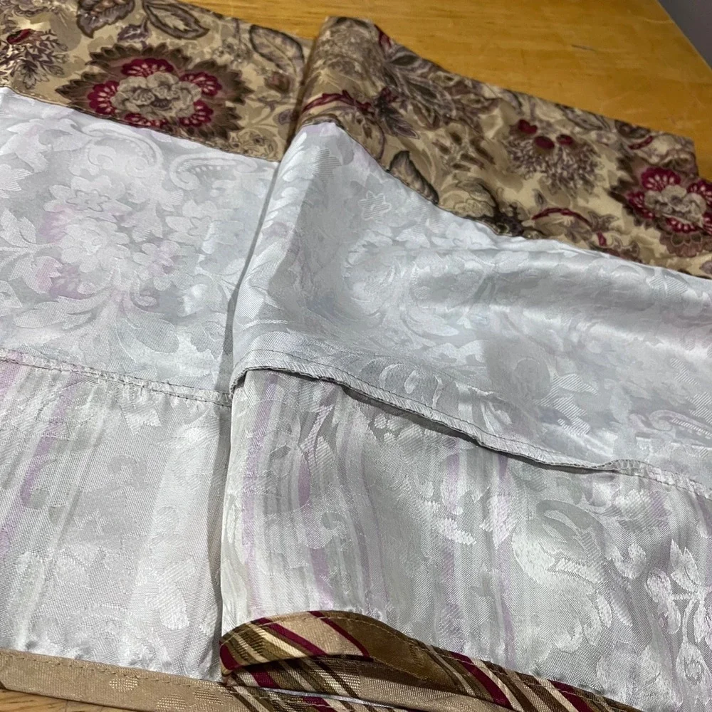 Waverly Mavarra Floral Striped Window Valance Burgundy Scalloped 52x18