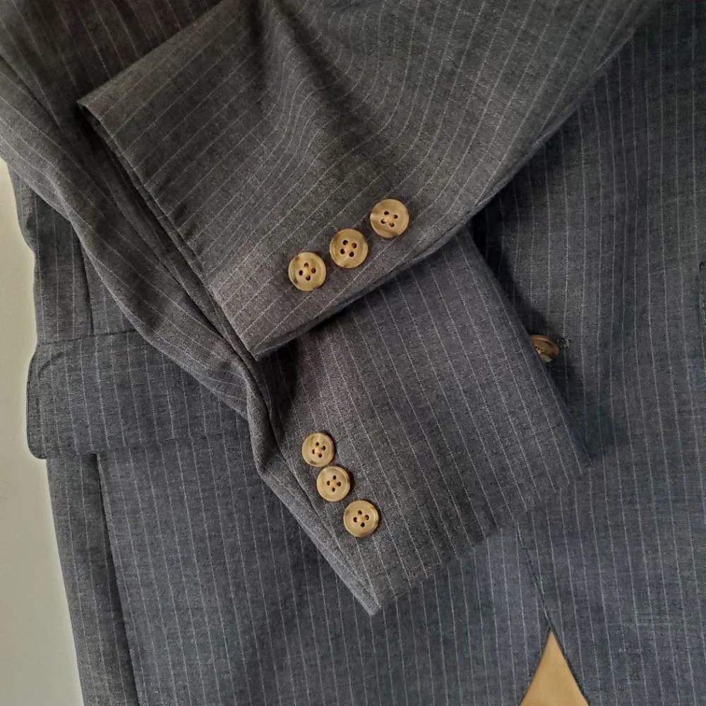 BILL BLASS Vintage Men Sz 40R 100% Wool Gray Blue Pin Stripe Jacket Sport Coat