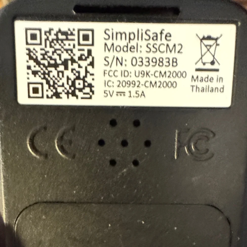 SimpliSafe sleek black