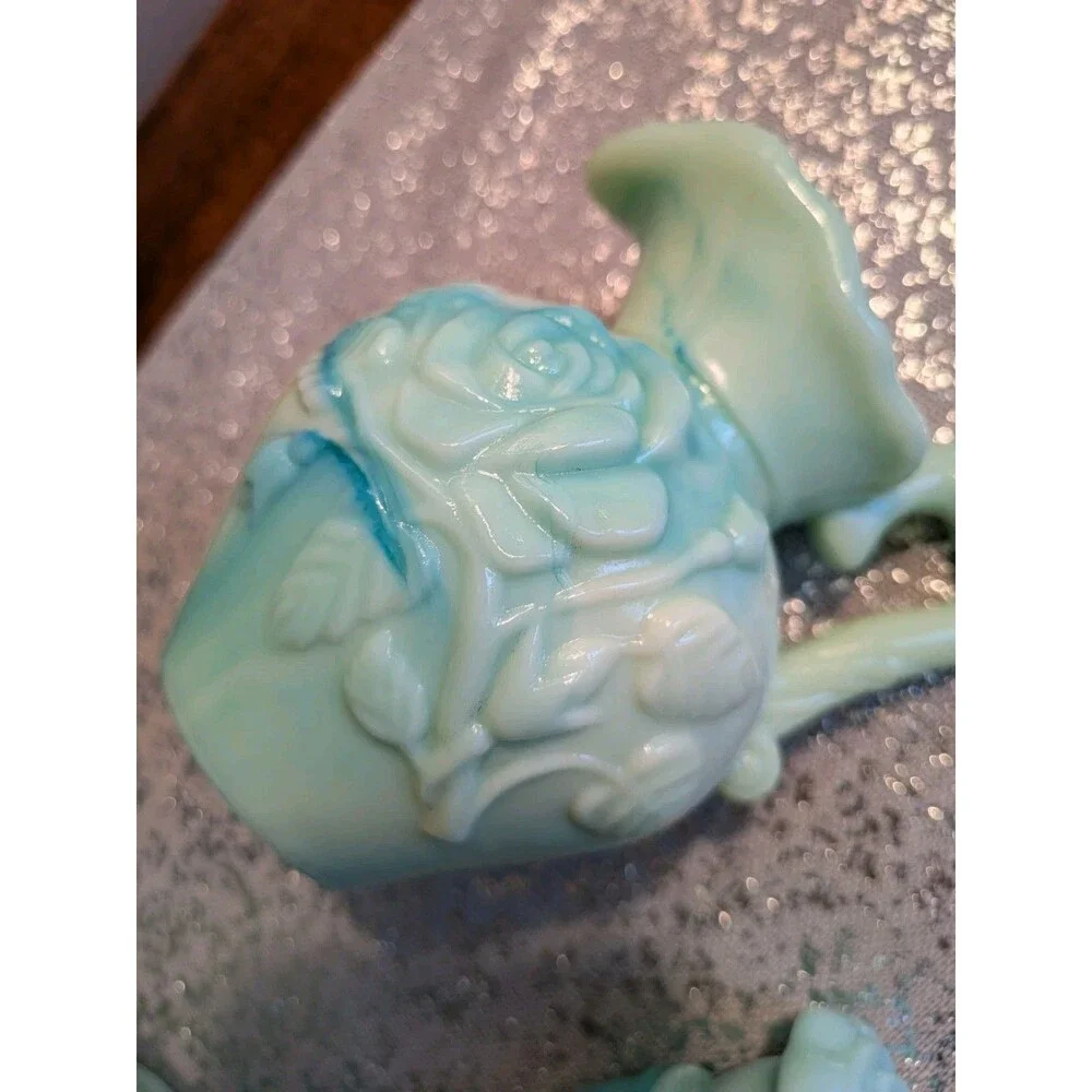 Avon this vintage