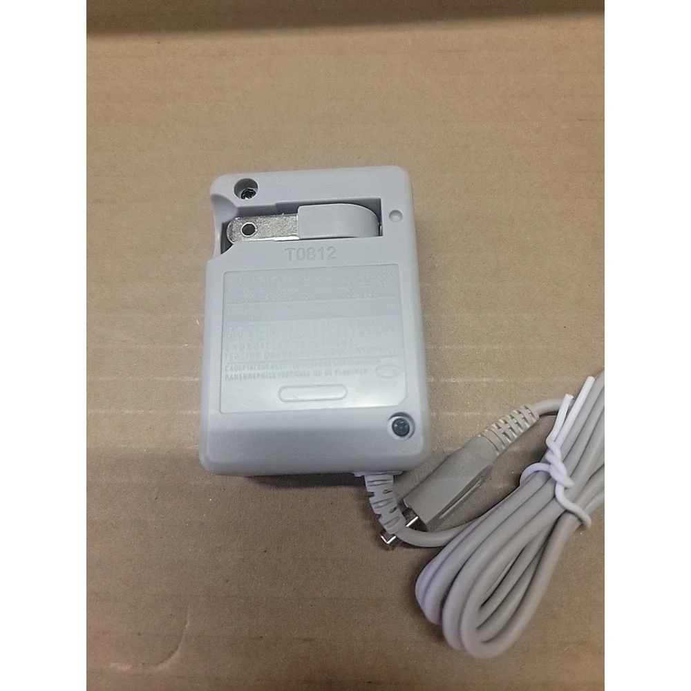 Official Nintendo OEM Wall Charger AC Adapter Nintendo 3DS, 3DS, XL, 2DS New!