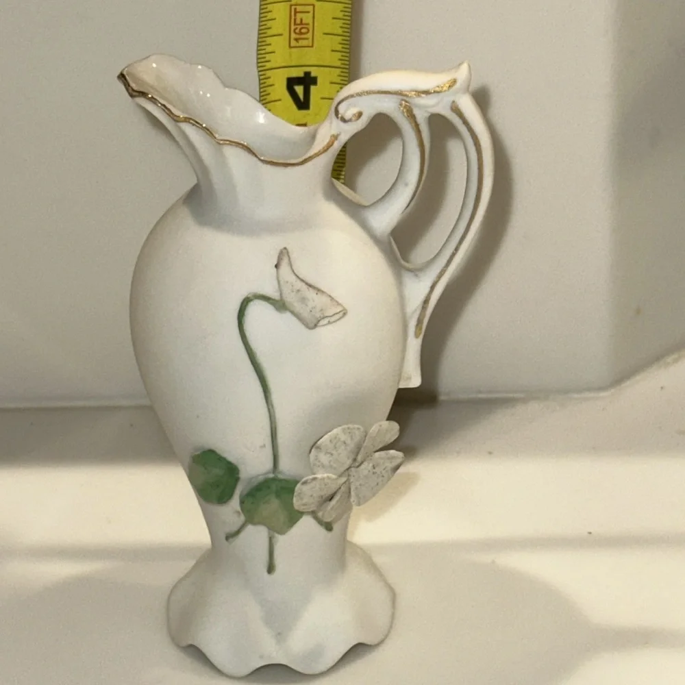 NORCREST Japan VINTAGE Ceramic “Spring Pansy” 4” Gold Trim Bud Vase
