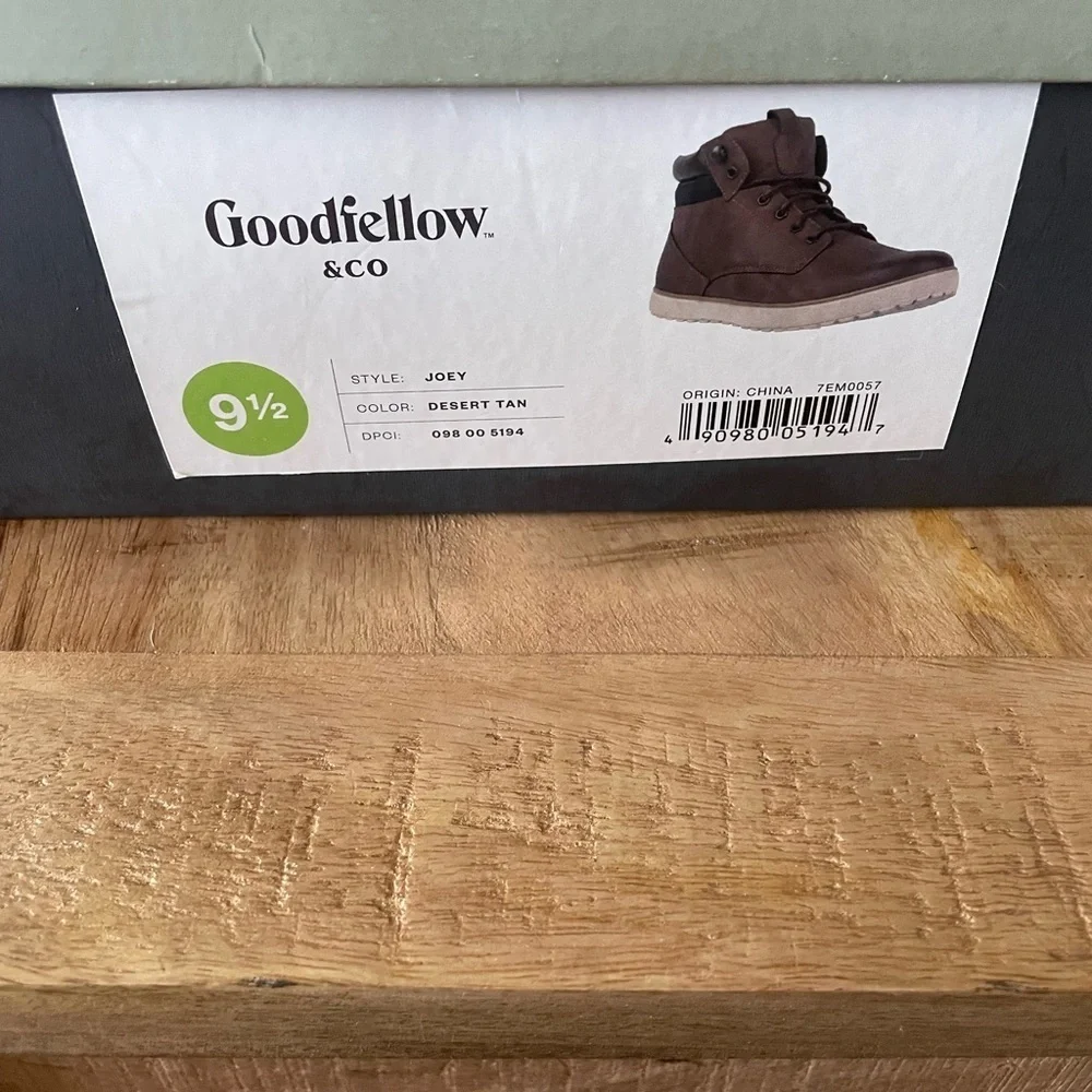 Goodfellow & Co Fashion Lace -Up Boots Size 9.5 Style Joey | Color Desert Tan |