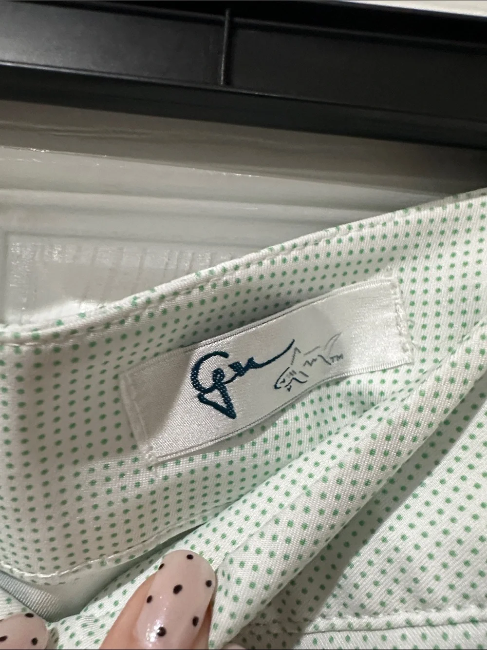 Greg Norman Collection smooth fabric