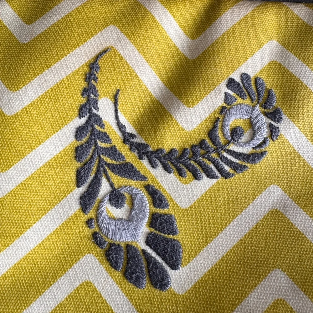 Petunia Pickle Bottom‎ Yellow and Gray Chevron Baby Bag