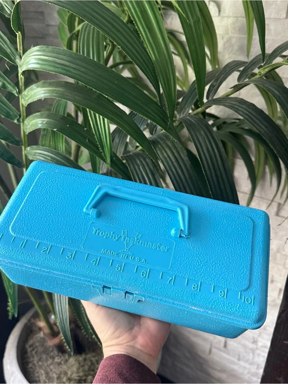 trophy taskmaster vintage turquoise