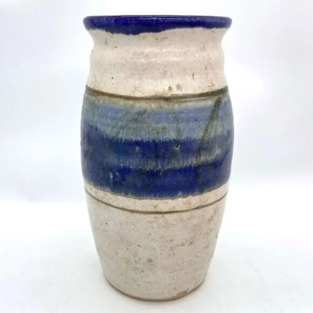 Venezuelan Handmade Art Pottery Vase