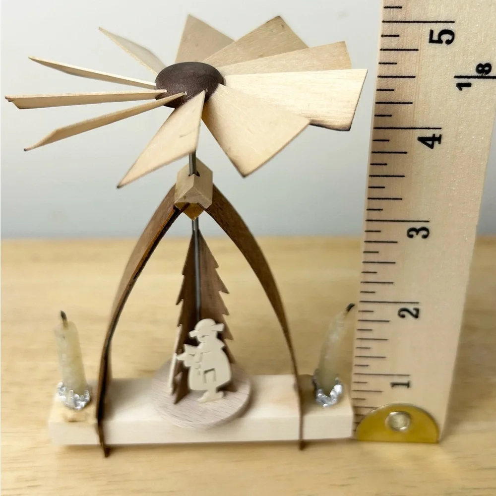 Erzgebirgische Holzsagearbeit this mini