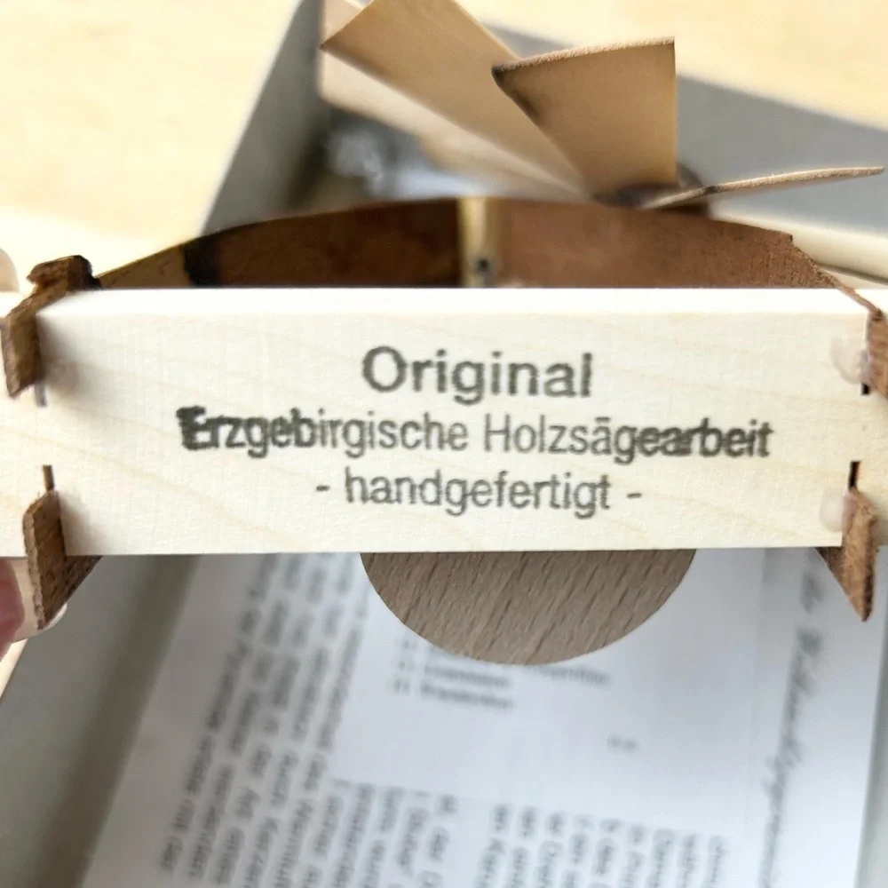 Erzgebirgische Holzsagearbeit this mini
