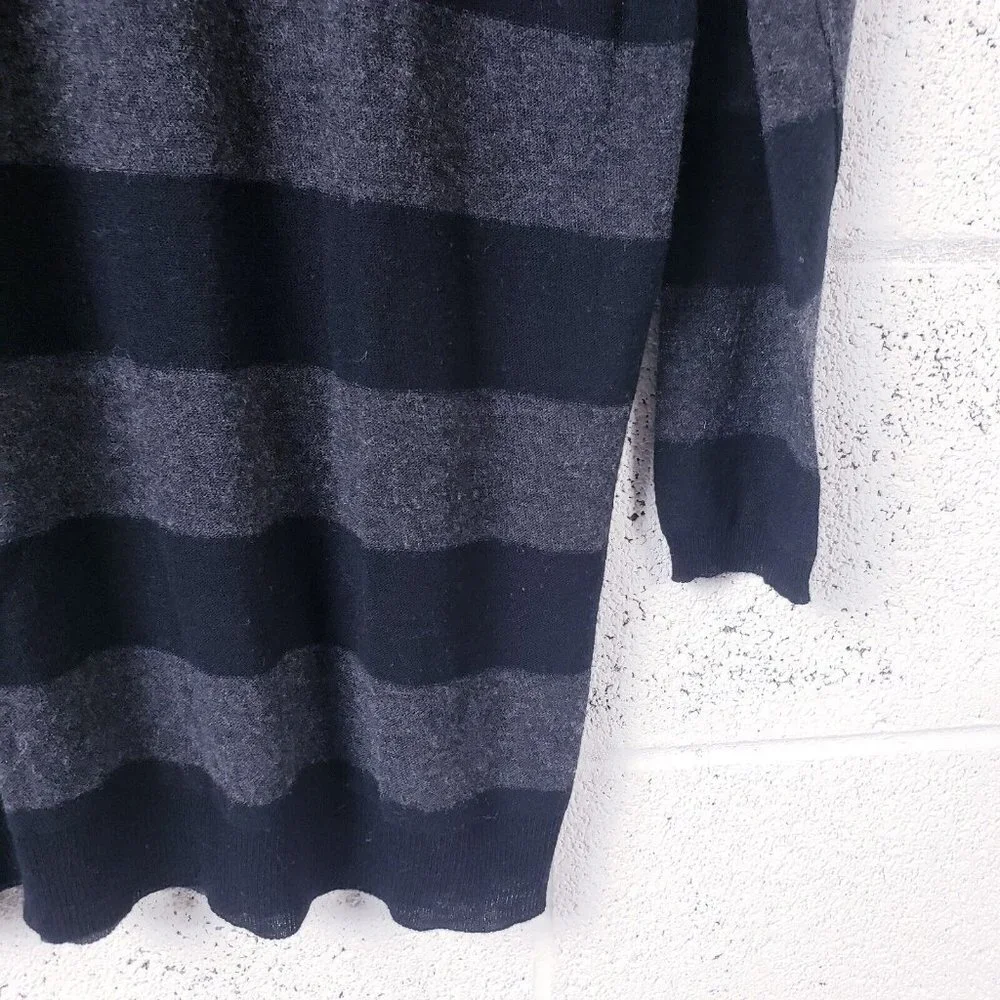 Vince womens striped
