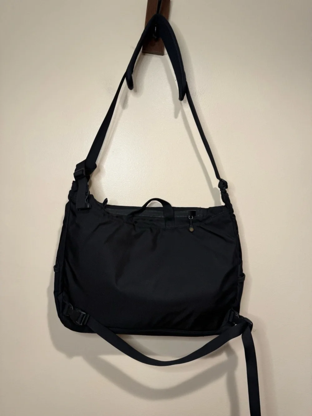 Patagonia durable messenger