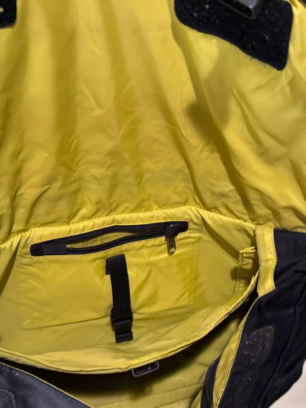 Patagonia durable messenger