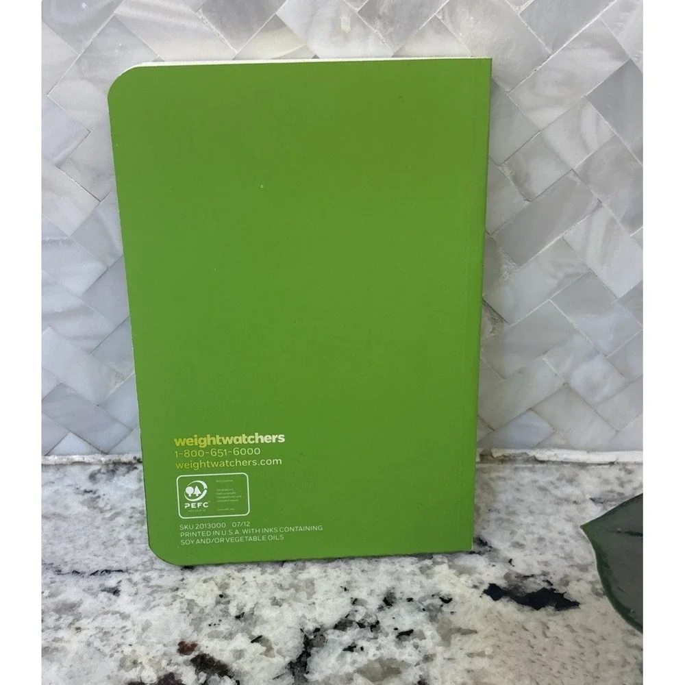Weight Watchers 360 POCKET GUIDE Points Plus Foods and Guides‎ Small Book
