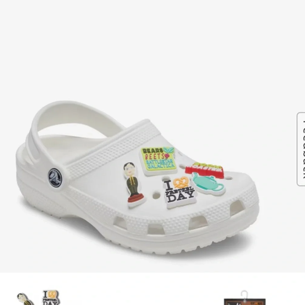 The Office Crocs 5 Jibbitz Charms. New in package Dunder‎ Mifflin Peacock TV NeW