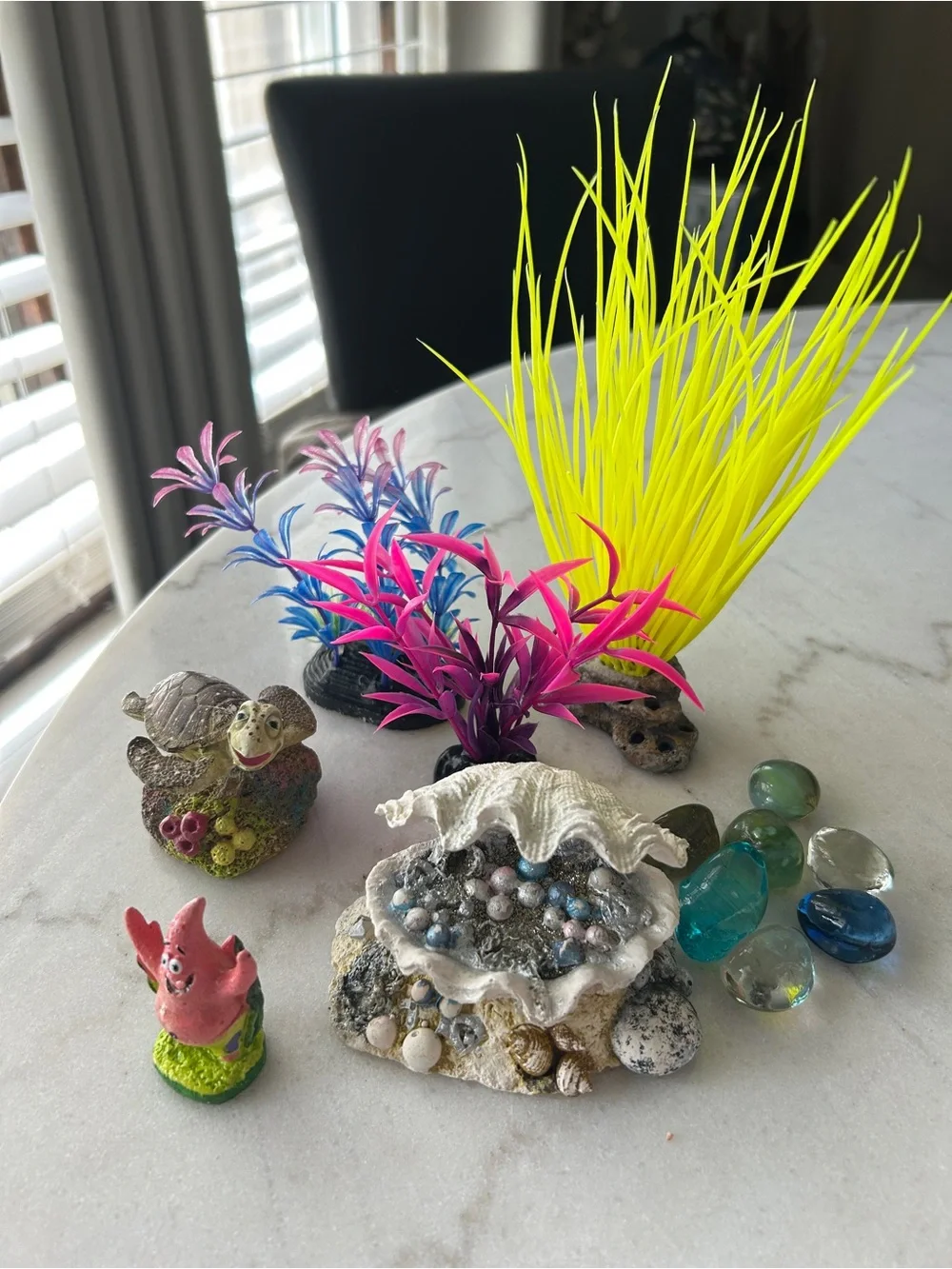 Artificial Neon Yellow & Pink Aquarium Plant Set - Fish Tank Decor