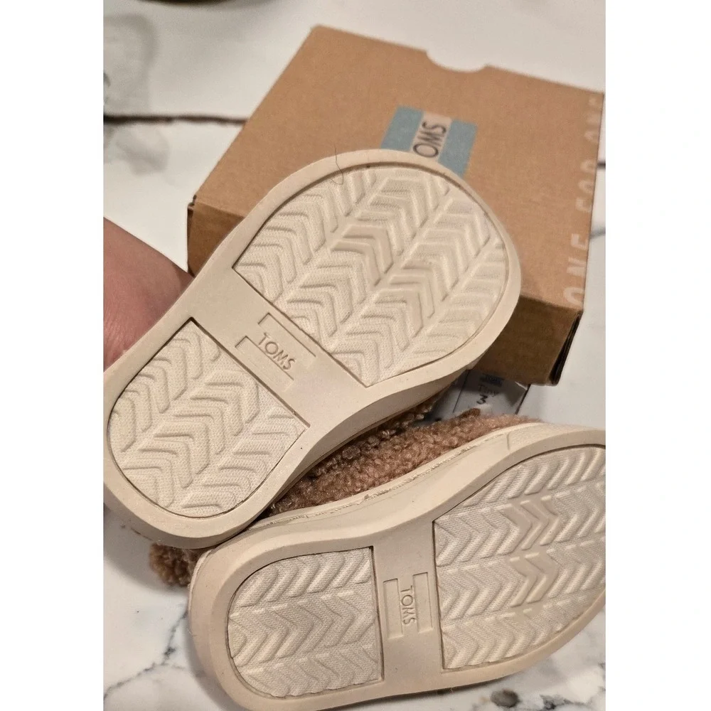 TOMS Kids Luca‎ Doodle Plush Slip On Shoes Toddler Size 3 Brown Dog Face
