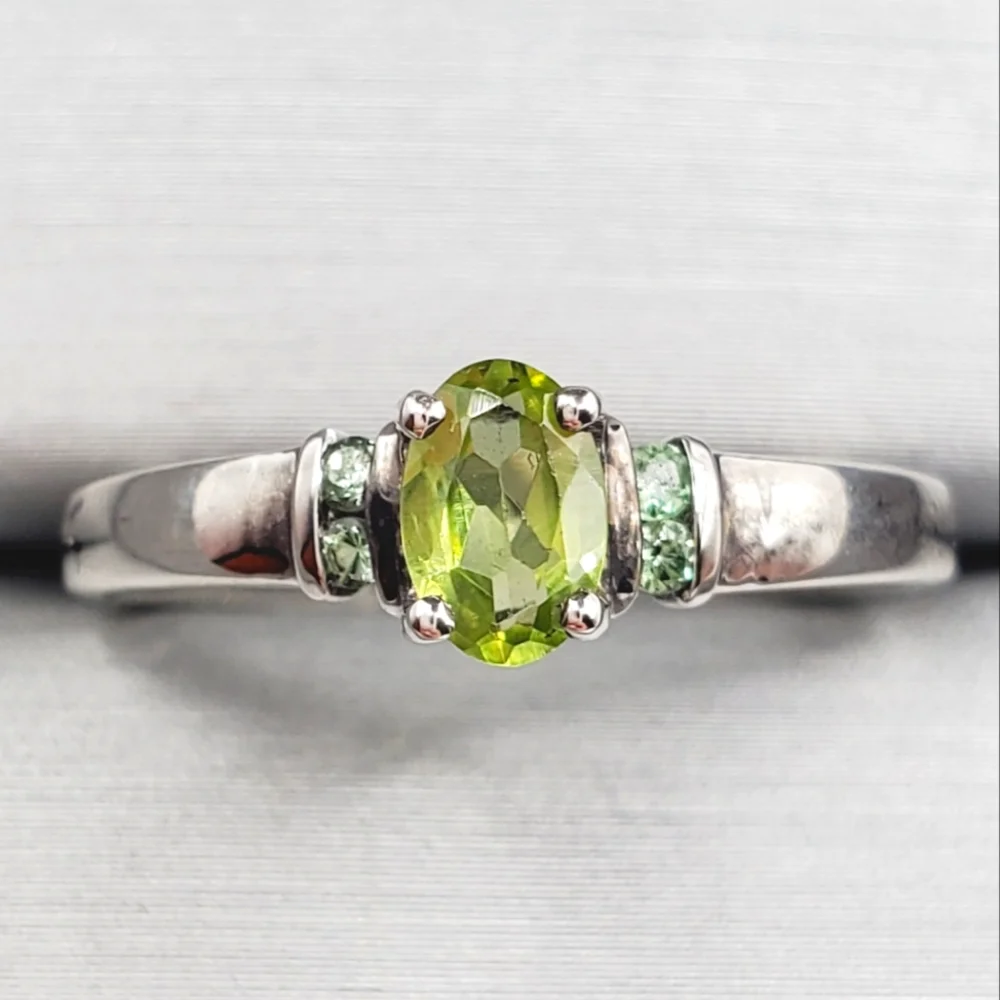 Genuine Green Oval Peridot 925 Sterling Silver Dainty Stackable Ring