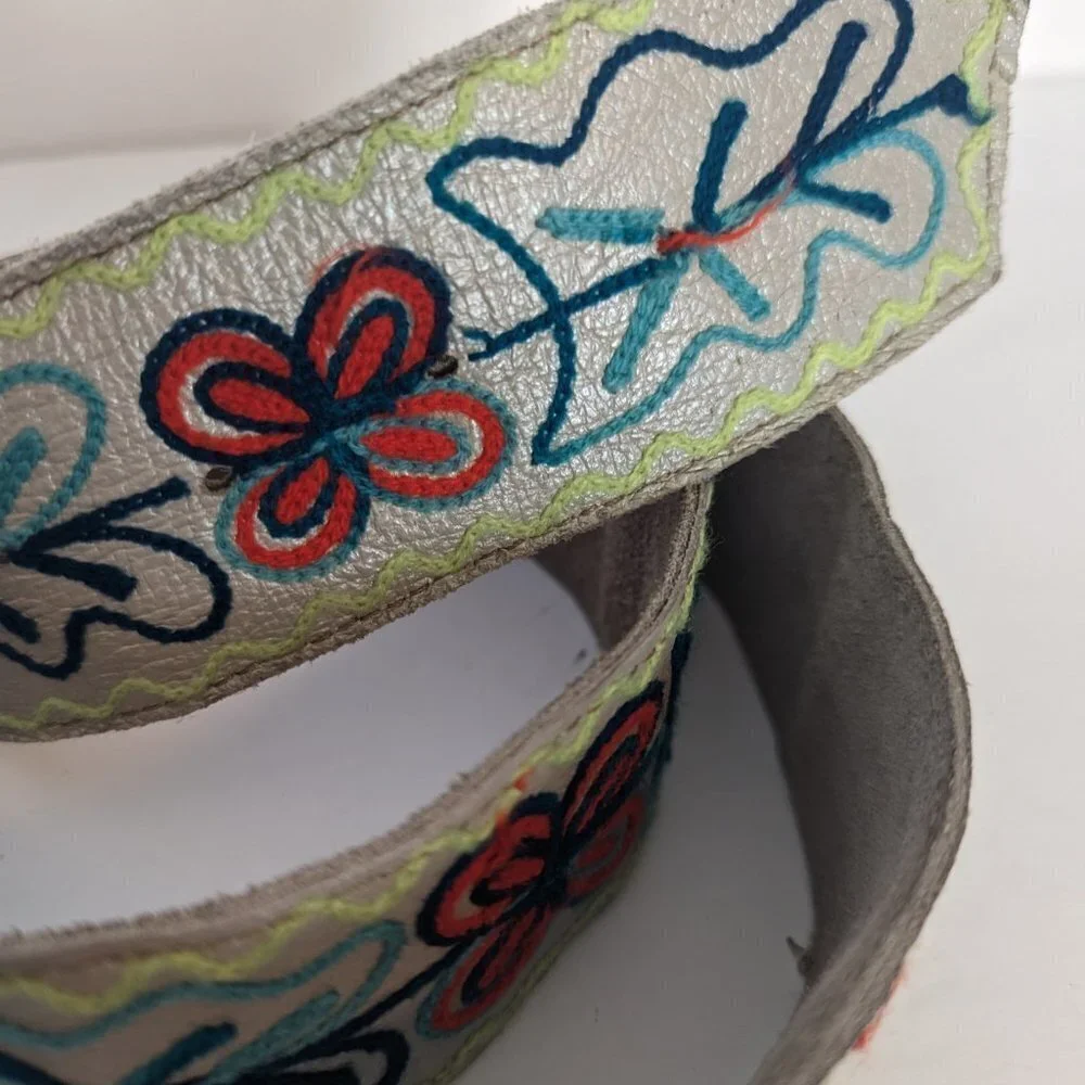 Embroidered Belt MCM Leather Folk Art Floral Boho Mid Century Festival Vintage‎