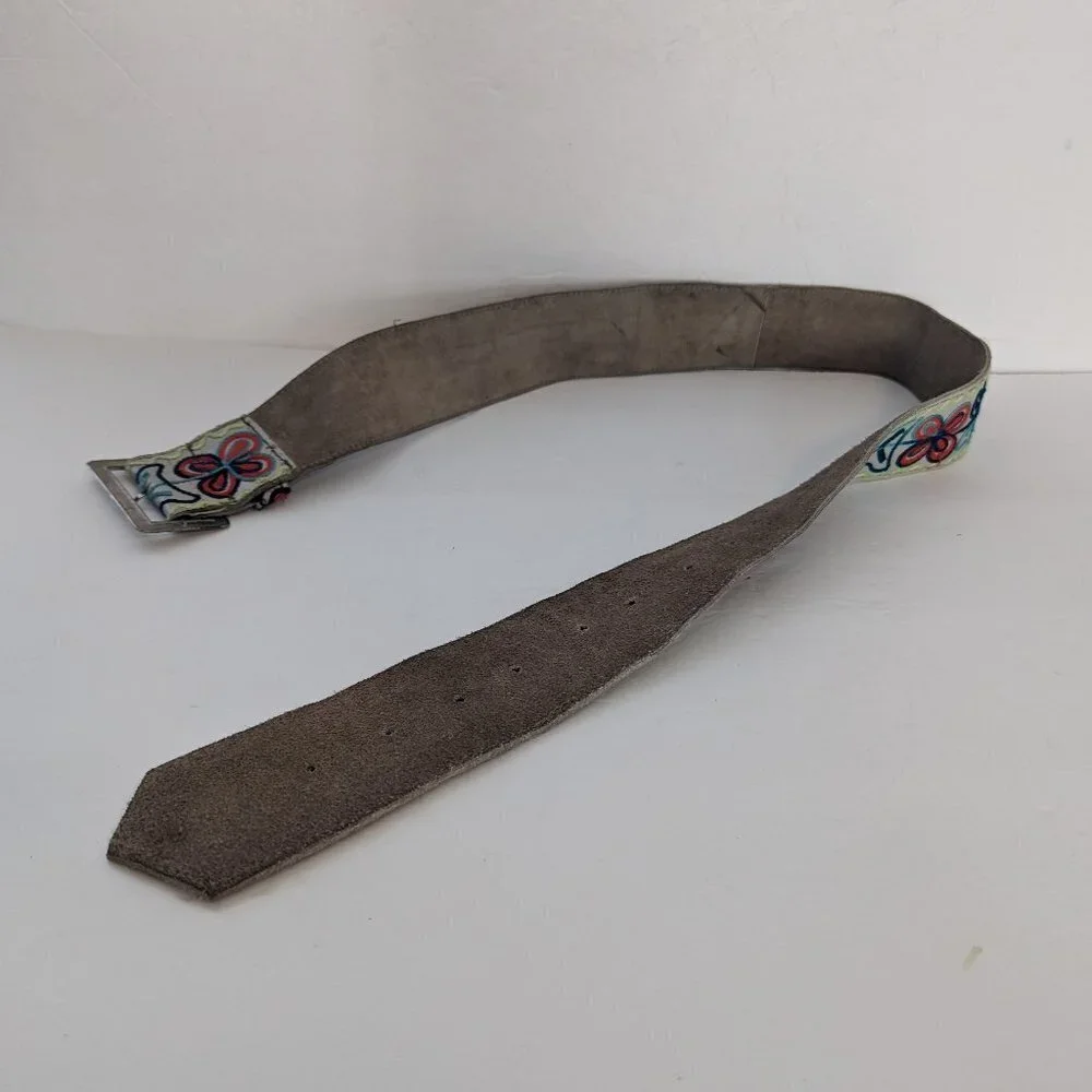 Embroidered Belt MCM Leather Folk Art Floral Boho Mid Century Festival Vintage‎