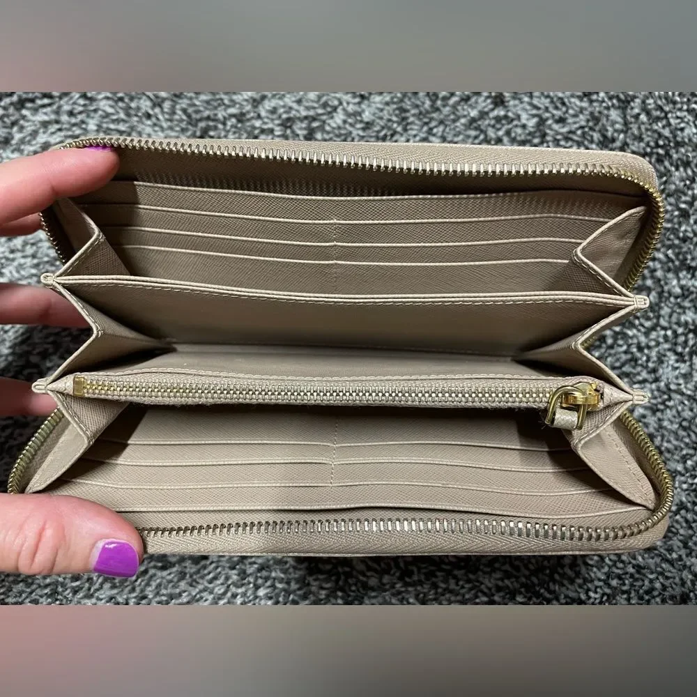Prada fiocco wallet
