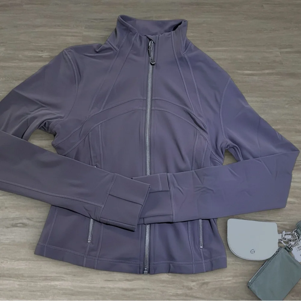 lululemon athletica tie provides