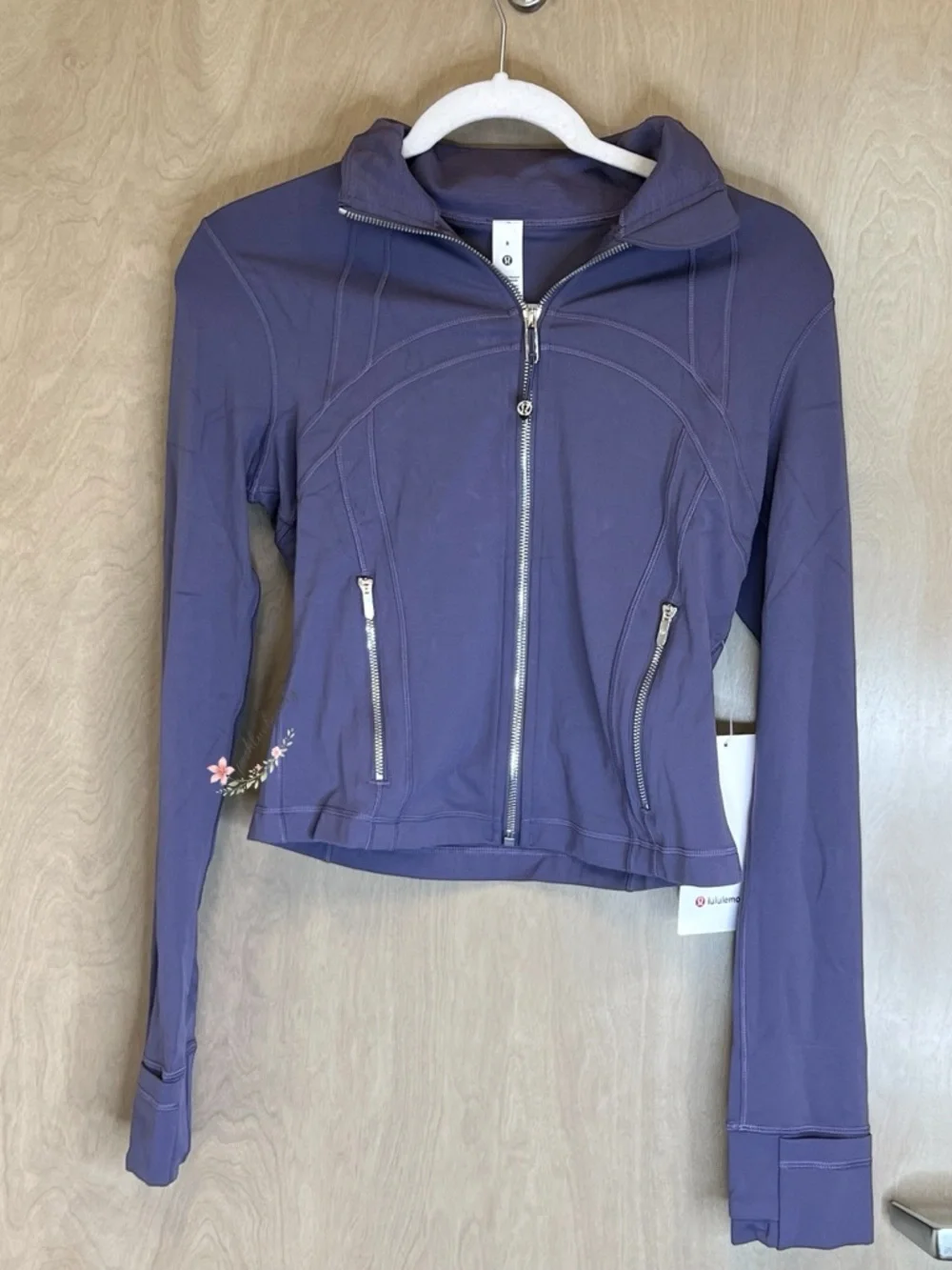 lululemon athletica keep design whether