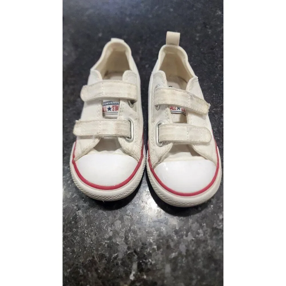 Infant Size 9 Converse Sneakers in White