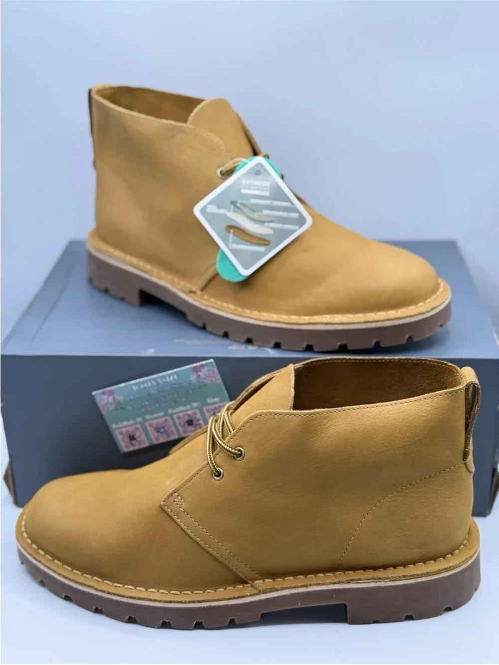 CLARKS BUSHACRE 3 CHUKKA BOOTS (9.5)