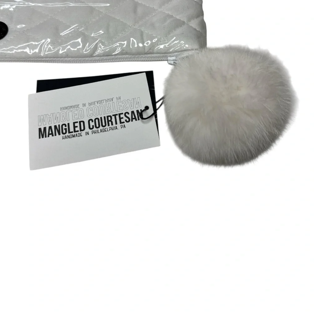 Mangled Courtesan depth fold or