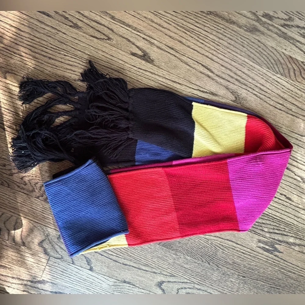 Kenneth Cole Reaction Multi Color Long Scarf