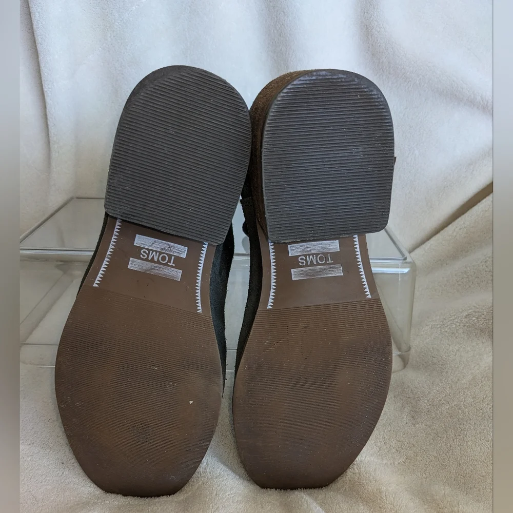 Toms‎ Everly Olive Nubuck Suede Bootie Size 7