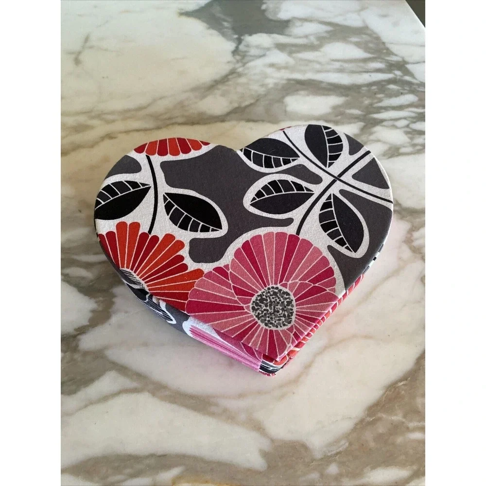 Vera Bradley Heart to Heart Jewelry Case in Cheery Blossoms