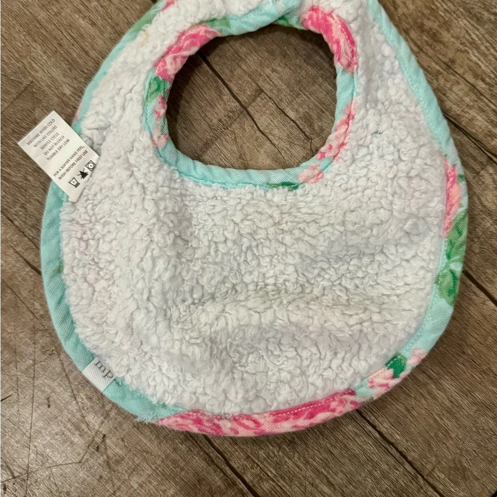 Mud Pie front offers