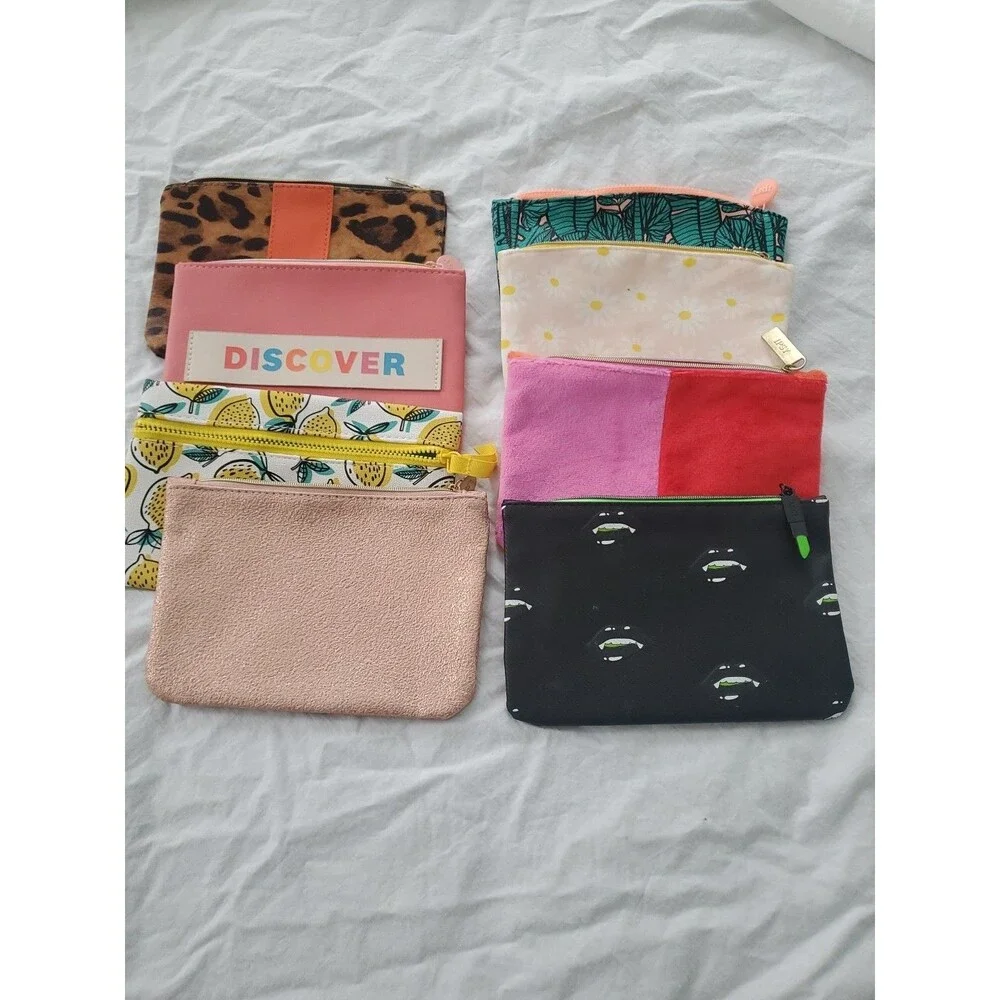 Ipsy Make-up‎ Bags (Lot Of 8) READ DESCRIPTION-Flowers/Vampire Lips/Lemons/Pink